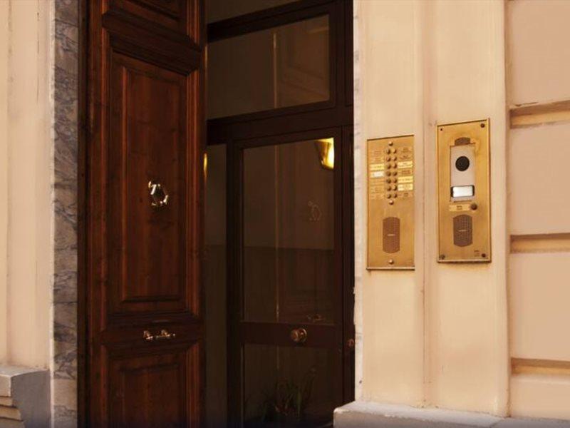 Le Suite Di Via Ottaviano - Suite In Rome B&B Zewnętrze zdjęcie