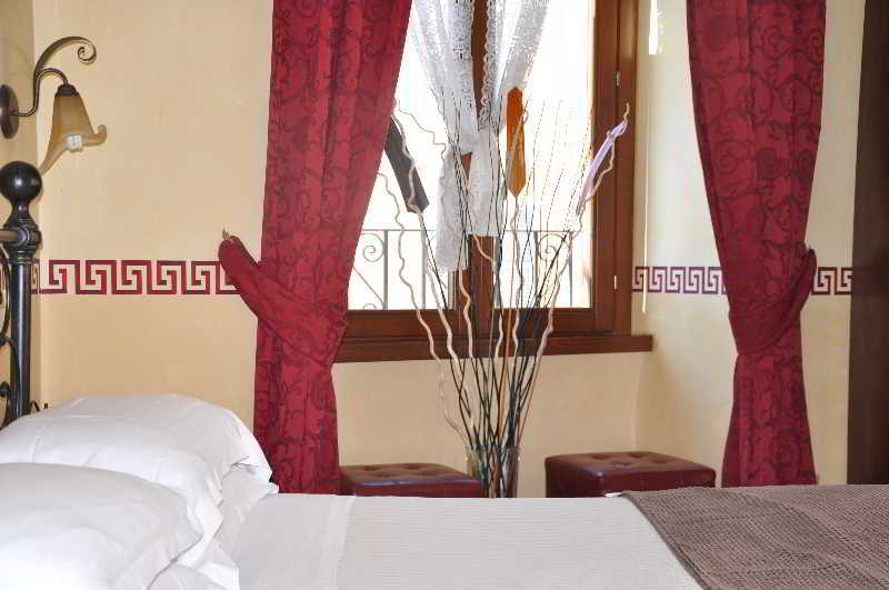 Le Suite Di Via Ottaviano - Suite In Rome B&B Zewnętrze zdjęcie