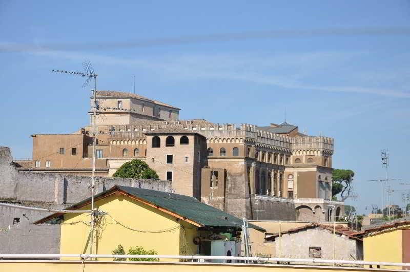 Le Suite Di Via Ottaviano - Suite In Rome B&B Zewnętrze zdjęcie