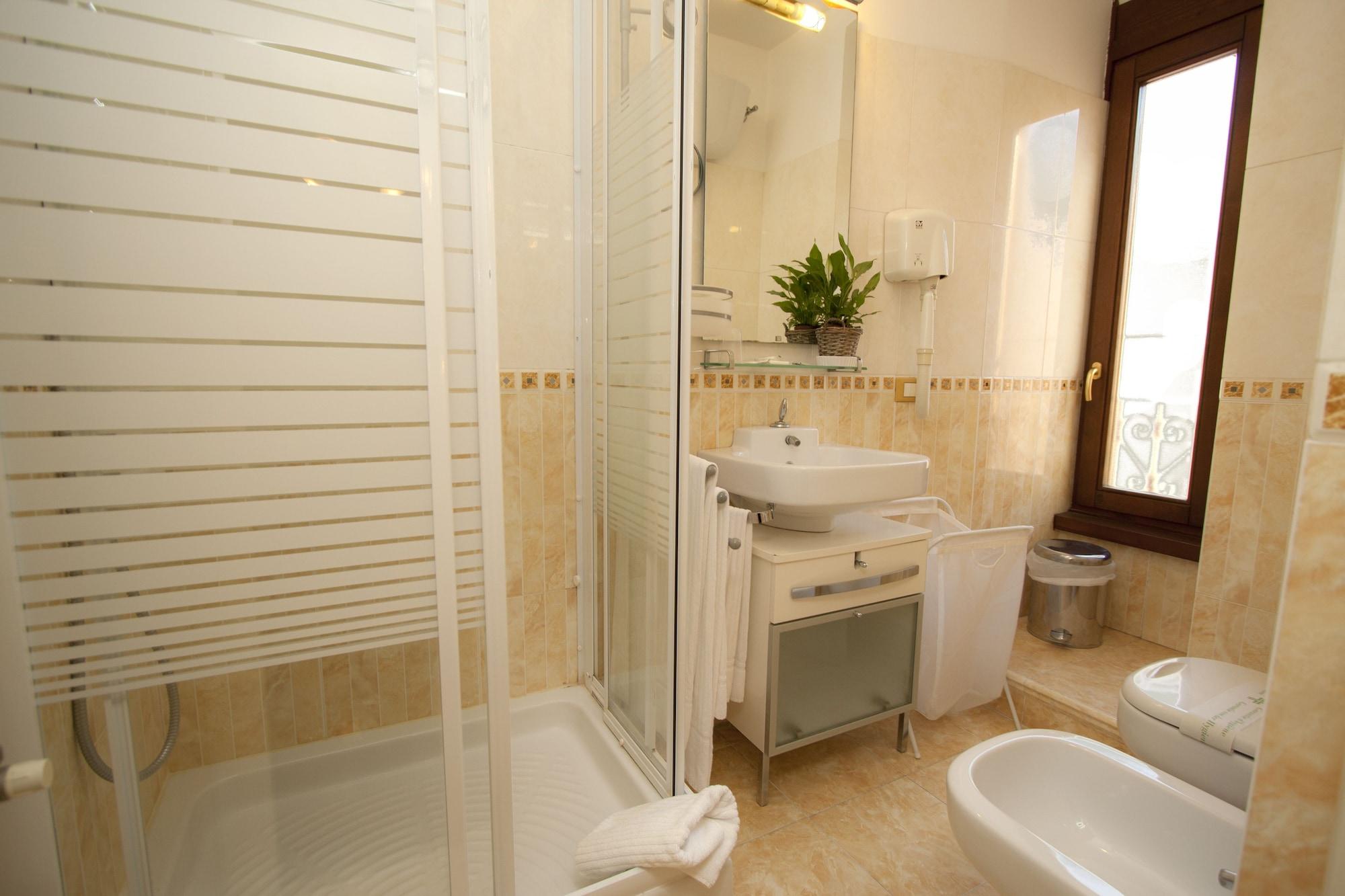 Le Suite Di Via Ottaviano - Suite In Rome B&B Zewnętrze zdjęcie