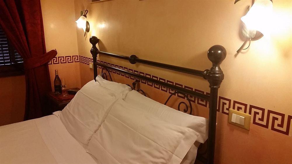 Le Suite Di Via Ottaviano - Suite In Rome B&B Zewnętrze zdjęcie